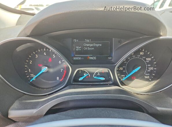 1FMCU9GD2JUA10761 2018 FORD ESCAPE Silver Սարքավորումների վահանակի տեսք