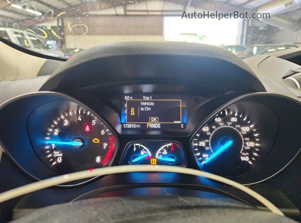 1FMCU9GD2JUA75321 2018 FORD ESCAPE Silver Vista del cuadro de instrumentos