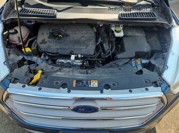 1FMCU9GD2JUA81247 2018 FORD ESCAPE Blue Vista del compartimento del motor