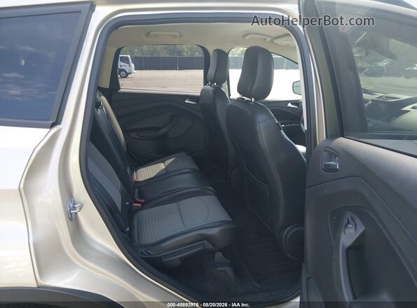 1FMCU9GD2JUA96234 2018 FORD ESCAPE Gold Vista de la etiqueta del VIN