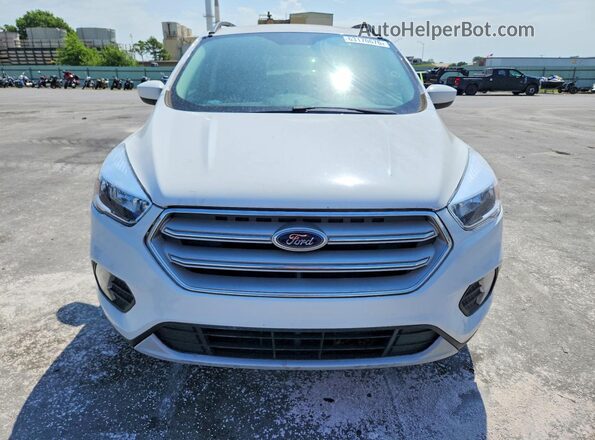 1FMCU9GD2JUB42922 2018 FORD ESCAPE White წინა ხედი