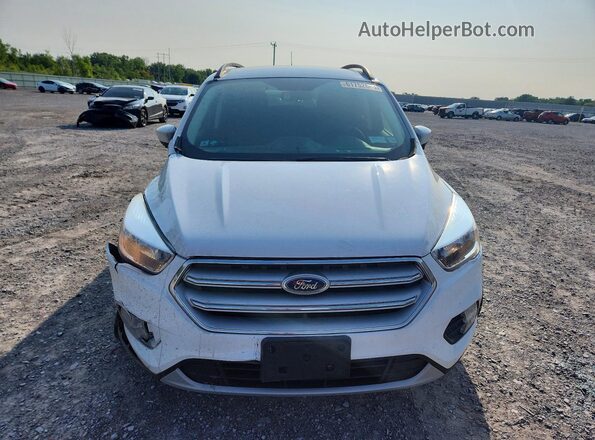 1FMCU9GD2JUC53826 2018 FORD ESCAPE White Vista frontal