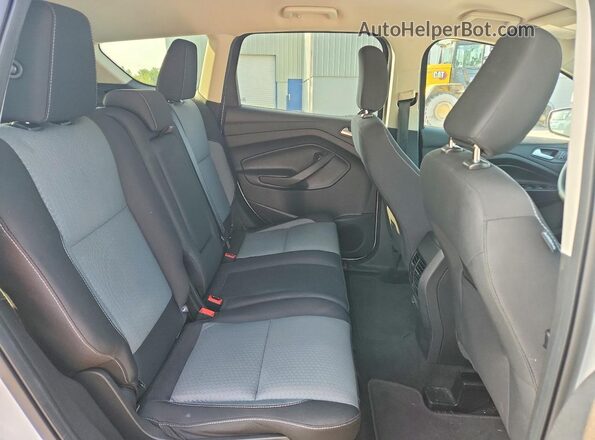 1FMCU9GD2JUC53826 2018 FORD ESCAPE White Vista de los asientos traseros
