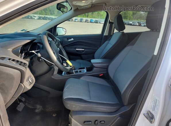 1FMCU9GD2JUC53826 2018 FORD ESCAPE White Vista interior delantera