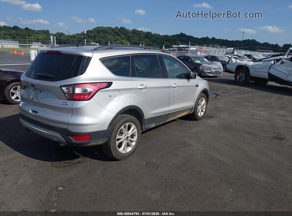 1FMCU9GD2JUD08596 2018 FORD ESCAPE Silver Tył prawy
