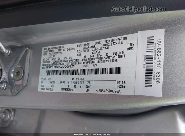 1FMCU9GD2JUD08825 2018 FORD ESCAPE Silver ძრავის განყოფილების ხედი