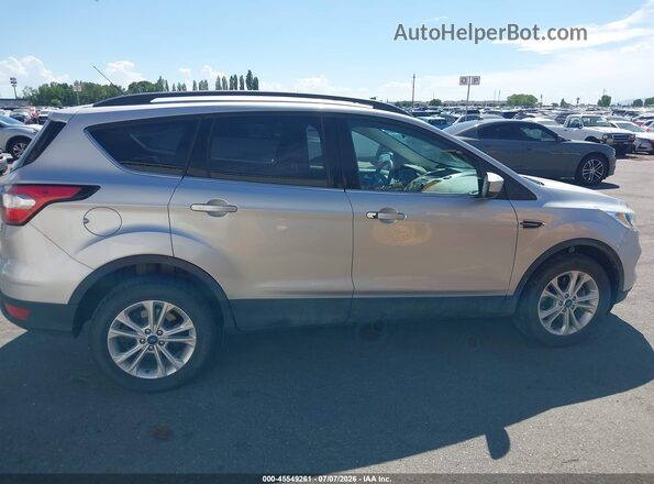 1FMCU9GD2JUD08906 2018 FORD ESCAPE Gray Вид задньої частини салону