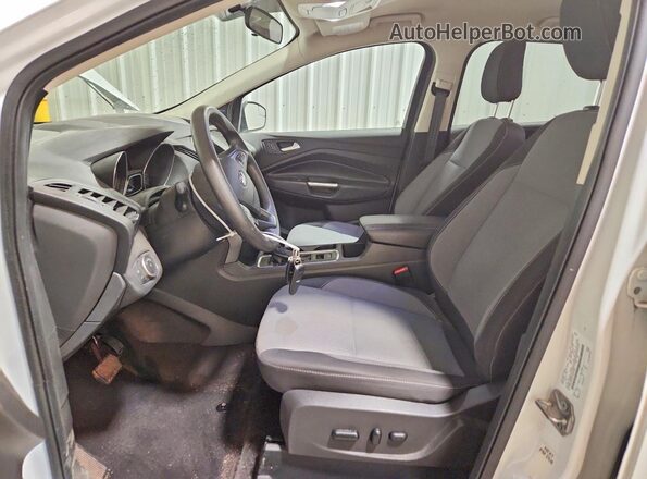 1FMCU9GD2KUB10358 2019 FORD ESCAPE White Widok wnętrza z przodu