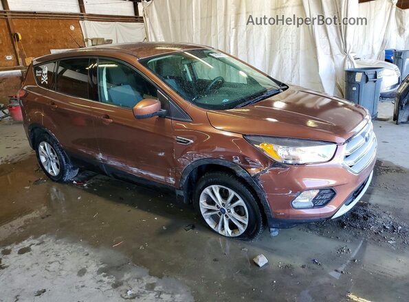 1FMCU9GD3HUB48576 2017 FORD ESCAPE Orange Delantero derecho