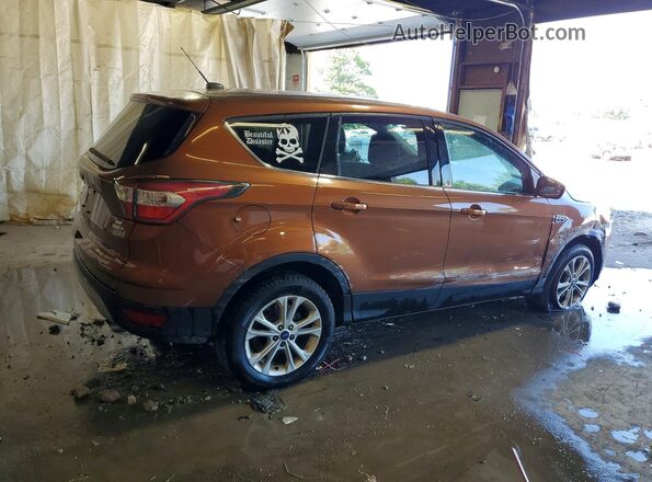 1FMCU9GD3HUB48576 2017 FORD ESCAPE Orange Trasero derecho