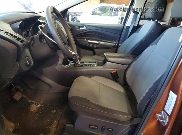 1FMCU9GD3HUB48576 2017 FORD ESCAPE Orange Vista interior delantera