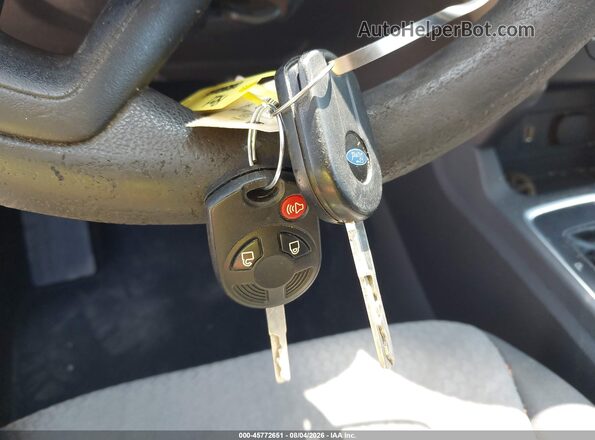 1FMCU9GD3HUD06415 2017 FORD ESCAPE Красный Вид панели приборов
