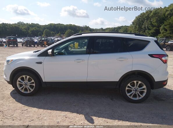 1FMCU9GD3JUC28711 2018 FORD ESCAPE White Widok wnętrza 360 stopni