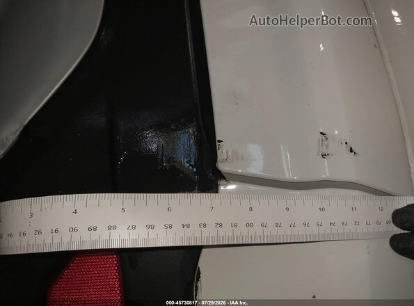 1FMCU9GD3JUD08736 2018 FORD ESCAPE White Դիմացի տեսք