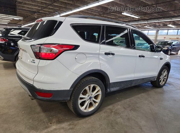 1FMCU9GD3JUD34740 2018 FORD ESCAPE White Rear right