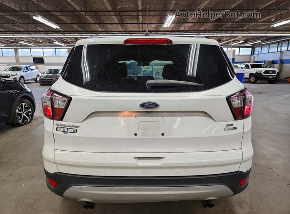 1FMCU9GD3JUD34740 2018 FORD ESCAPE White Rear view
