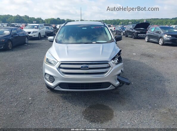 1FMCU9GD3JUD61257 2018 FORD ESCAPE Silver Widok zestawu wskaźników
