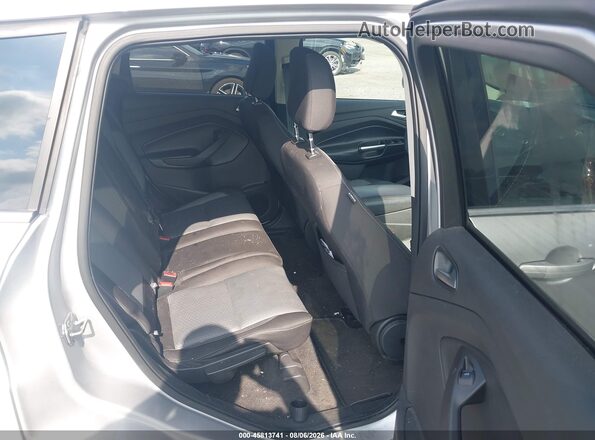 1FMCU9GD3JUD61257 2018 FORD ESCAPE Silver Widok naklejki z numerem VIN