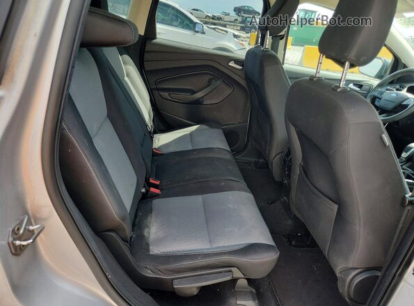 1FMCU9GD3KUB10367 2019 FORD ESCAPE Silver უკანა სალონის ხედი