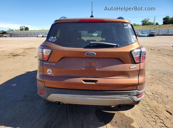1FMCU9GD4HUA86766 2017 FORD ESCAPE Orange Вид ззаду