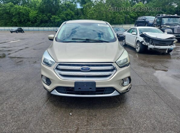 1FMCU9GD4HUC08588 2017 FORD ESCAPE Beige Դիմացի տեսք