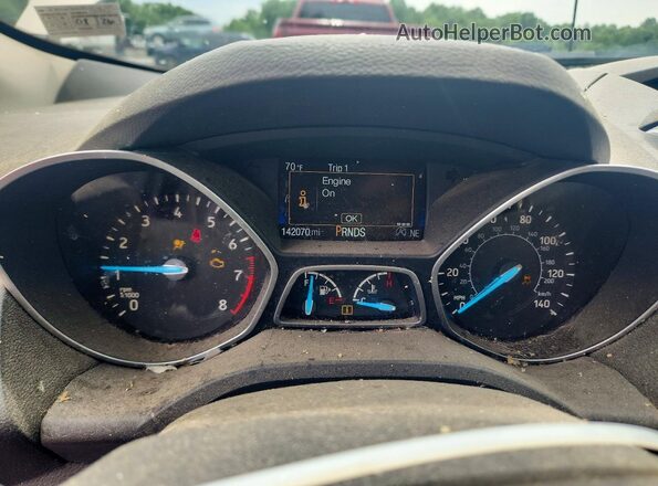 1FMCU9GD4HUC08588 2017 FORD ESCAPE Beige Սարքավորումների վահանակի տեսք