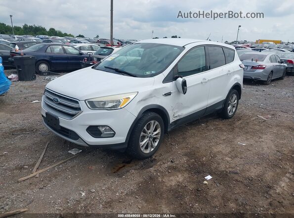 1FMCU9GD4HUD85870 2017 FORD ESCAPE Белый Передняя левая четверть
