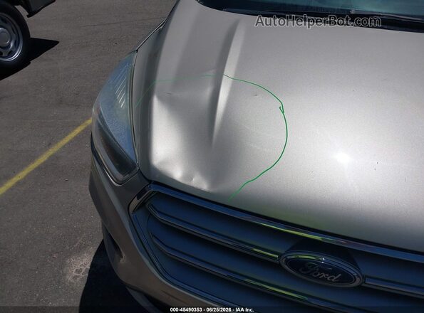 1FMCU9GD4HUE18513 2017 FORD ESCAPE Gold Front view