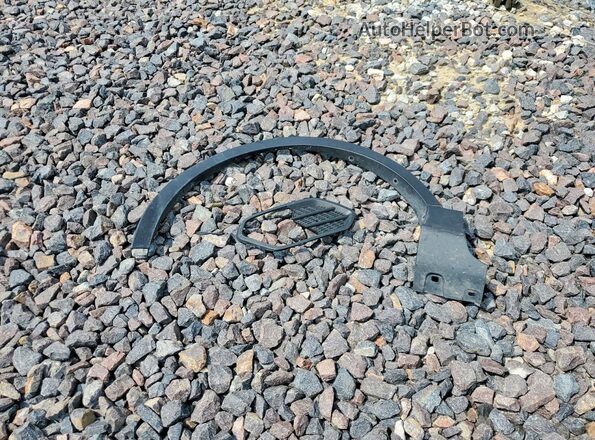 1FMCU9GD4HUF04212 2017 FORD ESCAPE Silver Вид наклейки з VIN-кодом