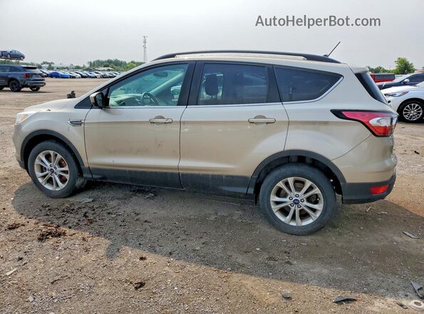 1FMCU9GD4JUA32860 2018 FORD ESCAPE Кремовый Задняя левая четверть