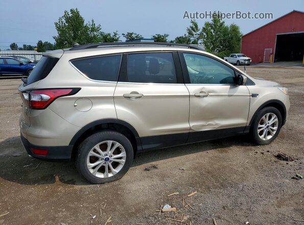 1FMCU9GD4JUA32860 2018 FORD ESCAPE Кремовый Задняя правая четверть