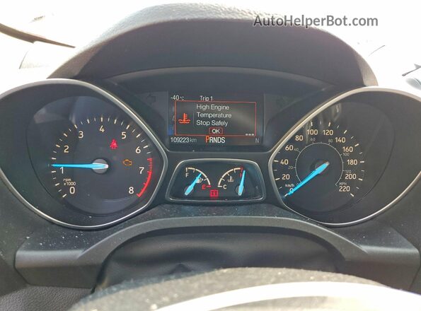 1FMCU9GD4JUA32860 2018 FORD ESCAPE Кремовый Вид щитка приборов