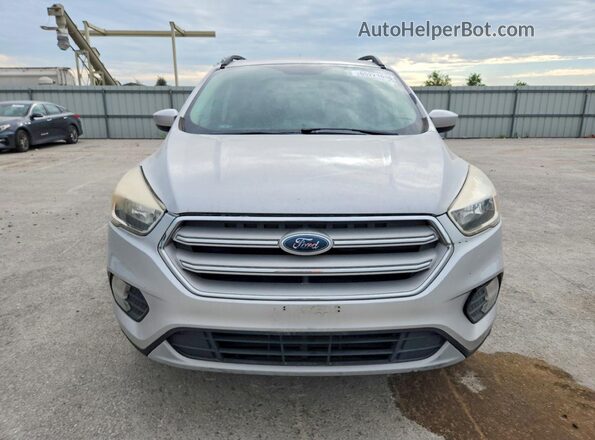 1FMCU9GD4JUB36295 2018 FORD ESCAPE Silver Vista frontal