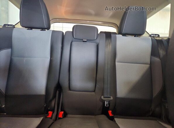 1FMCU9GD4JUB43196 2018 FORD ESCAPE Gray Vista de los asientos traseros