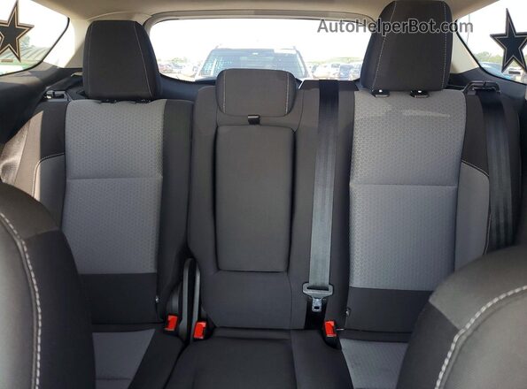 1FMCU9GD4JUC13411 2018 FORD ESCAPE Silver Вид задніх сидінь
