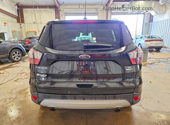 1FMCU9GD4JUC18236 2018 FORD ESCAPE Black Հետևի տեսք