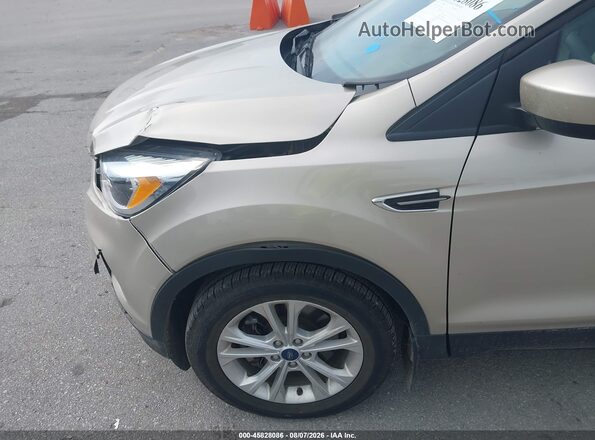 1FMCU9GD4JUC59661 2018 FORD ESCAPE Beige Դիմացի տեսք