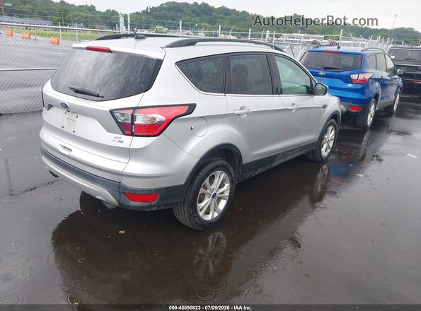 1FMCU9GD4JUD08597 2018 FORD ESCAPE Silver Trasero derecho