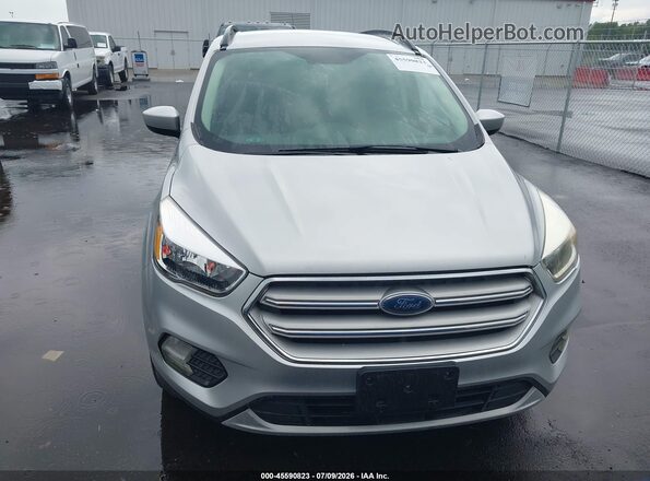 1FMCU9GD4JUD08597 2018 FORD ESCAPE Silver Vista del cuadro de instrumentos