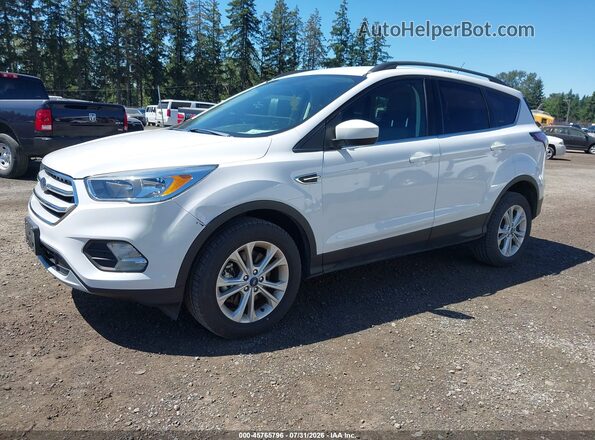 1FMCU9GD4JUD31166 2018 FORD ESCAPE White Vista tres cuartos delantera izquierda