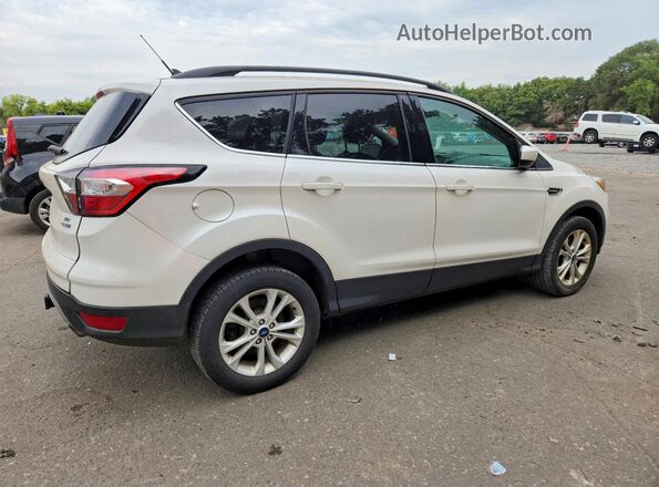 1FMCU9GD4JUD37212 2018 FORD ESCAPE Белый Передняя правая четверть