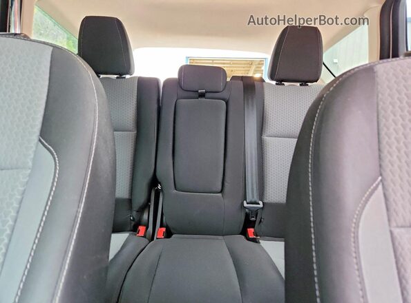 1FMCU9GD4JUD37212 2018 FORD ESCAPE Белый Вид задней части салона