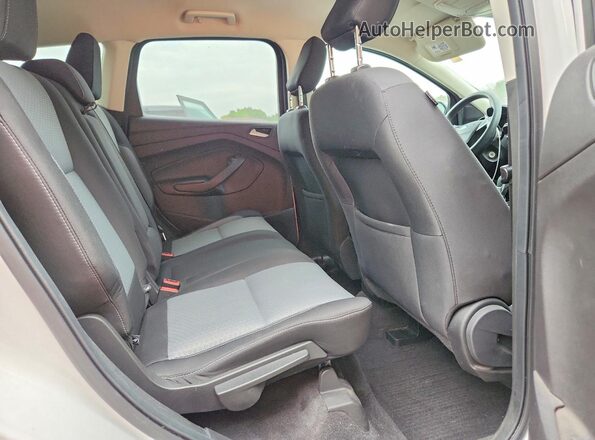 1FMCU9GD4JUD37212 2018 FORD ESCAPE Белый Вид подкапотного пространства
