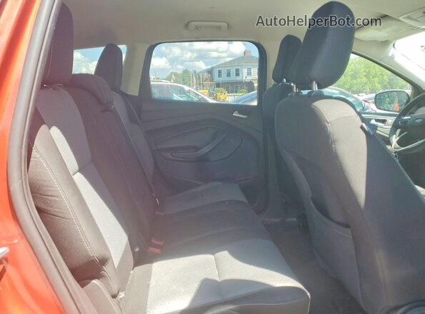 1FMCU9GD4KUB09633 2019 FORD ESCAPE Orange Vista interior trasera