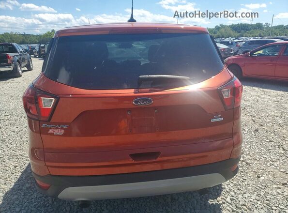 1FMCU9GD4KUB09633 2019 FORD ESCAPE Orange Vista trasera