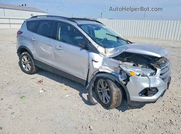 1FMCU9GD5HUA11106 2017 FORD ESCAPE Silver Przód prawy