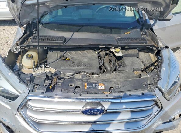 1FMCU9GD5HUA11106 2017 FORD ESCAPE Silver Widok komory silnika