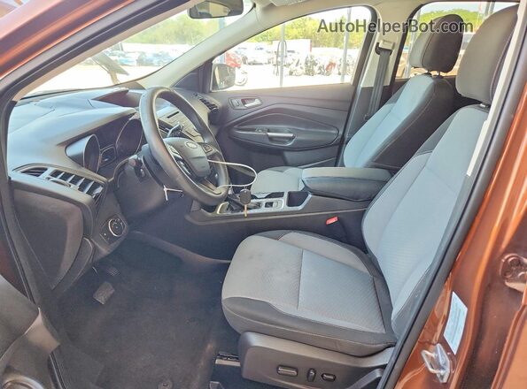 1FMCU9GD5HUA68499 2017 FORD ESCAPE Brown Vista interior delantera
