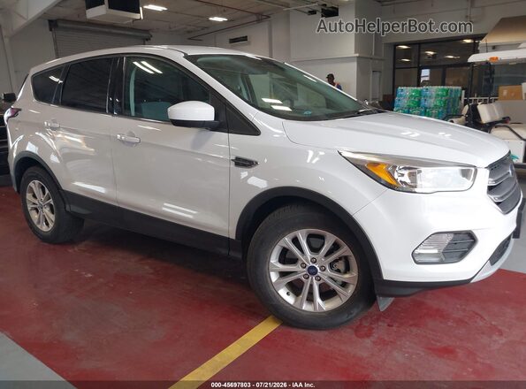 1FMCU9GD5HUB08726 2017 FORD ESCAPE White Vista interior de 360 grados