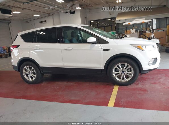 1FMCU9GD5HUB08726 2017 FORD ESCAPE White 